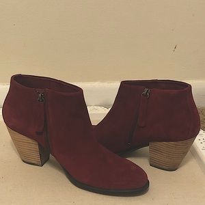 Ecco Burgundy Water Repellent Suede Ankle Boots.Danish Design Woman 41/10-10.5